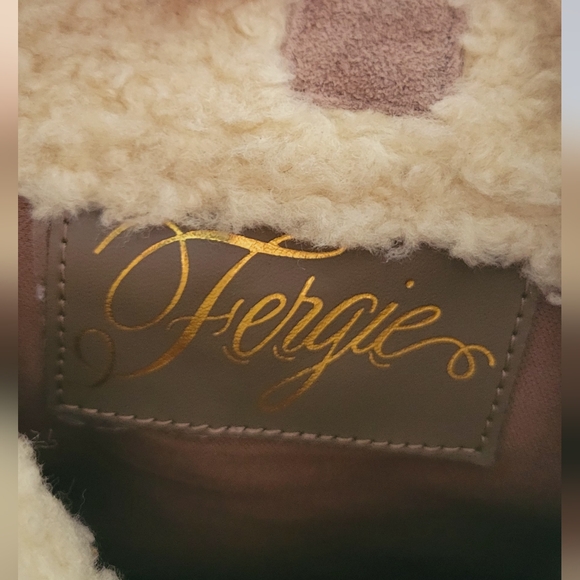 RARE Tall Fergie Shearling Lined Wedge Boots - Picture 9 of 11